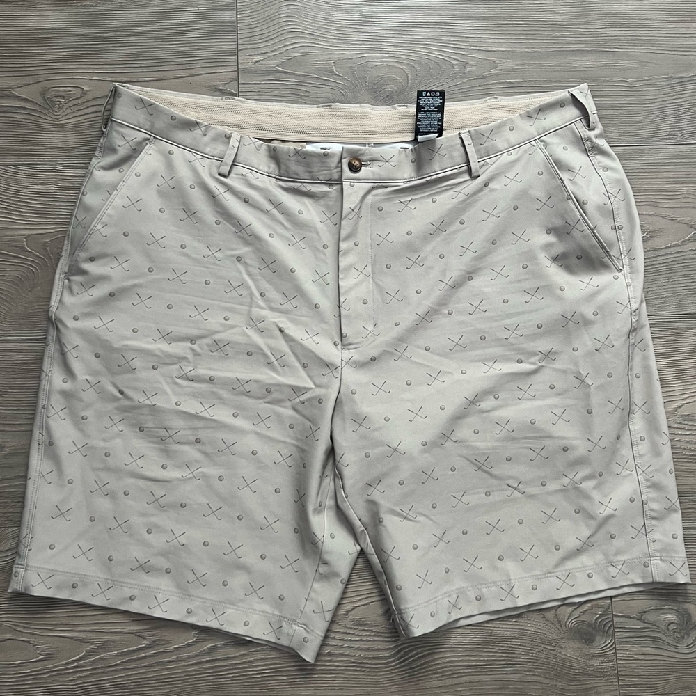 Greg Norman golfing shorts